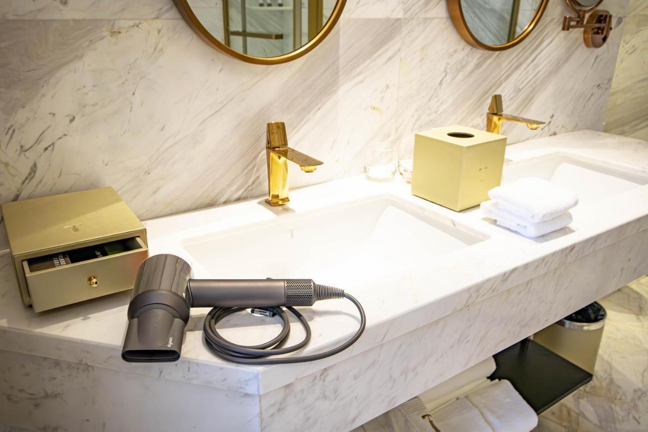 Yoho Treasure Island Hotel Макао Екстер'єр фото