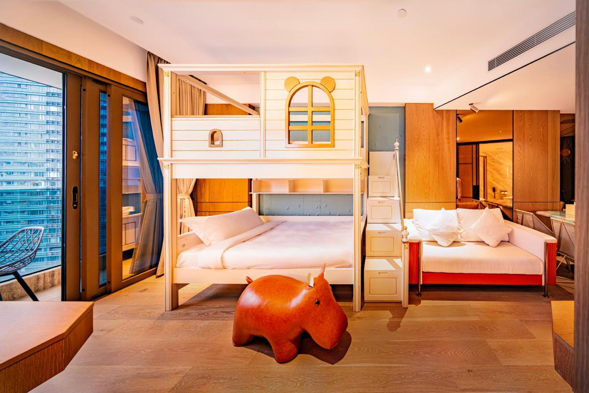 Yoho Treasure Island Hotel Макао Екстер'єр фото